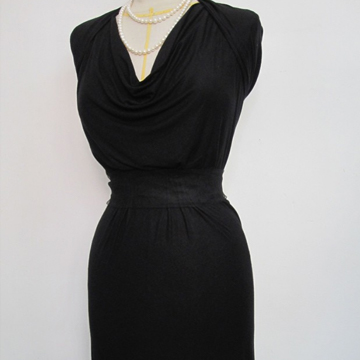 קורס תפירה ותדמיתנות ברחובות בבית הספר למקצועות האופנה של אילנה ברטל